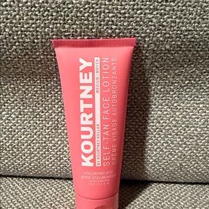 5/$25 Kourtney Self-Tan Face Lotion